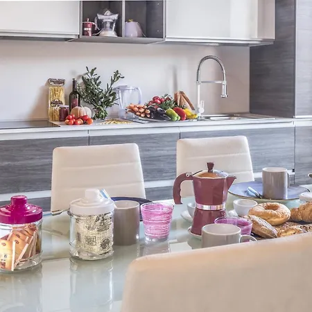 Apartment - Caruso