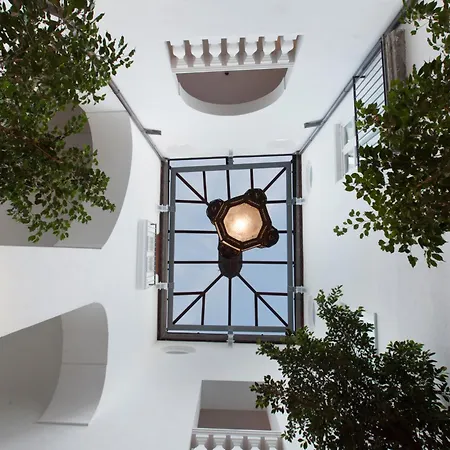 - Caruso * Σορέντο